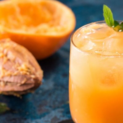 A zesty & lovely Orange Blossom Cocktail