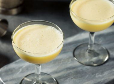 How to Make a Golden Dream Cocktail