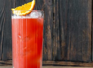 The Easiest Garibaldi Cocktail Recipe to Make at Home