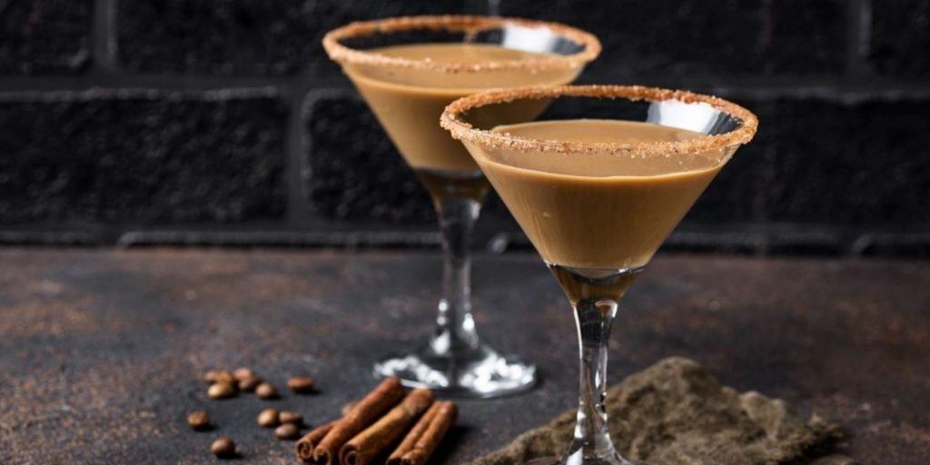 Chocolate Martini with cocoa rim