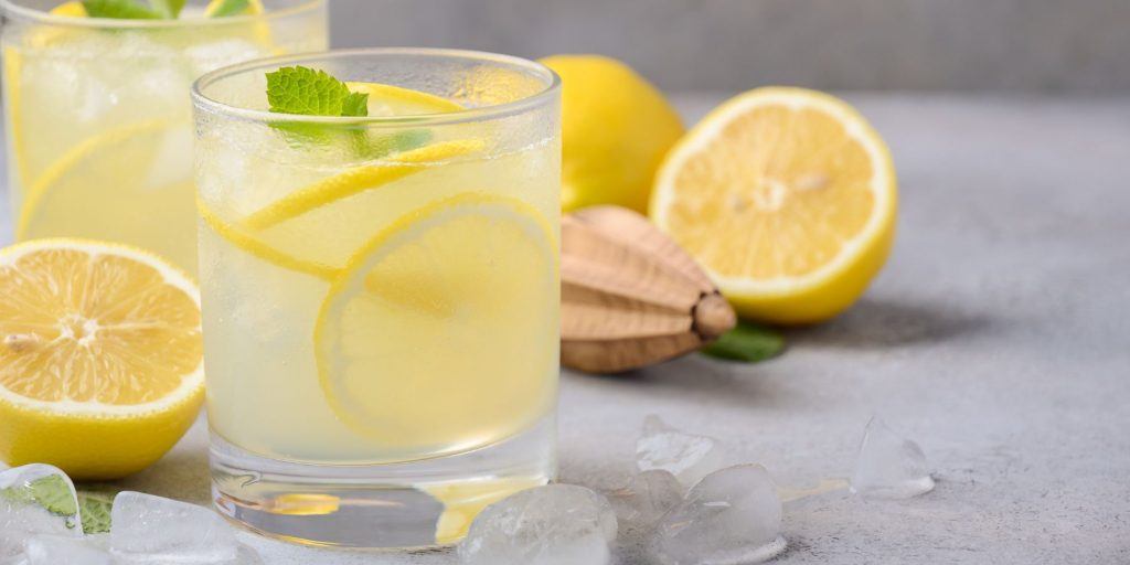 Limoncello Spritz