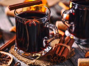 The Best Easy Mulled Wine Recipe to Warm You Up This Winter