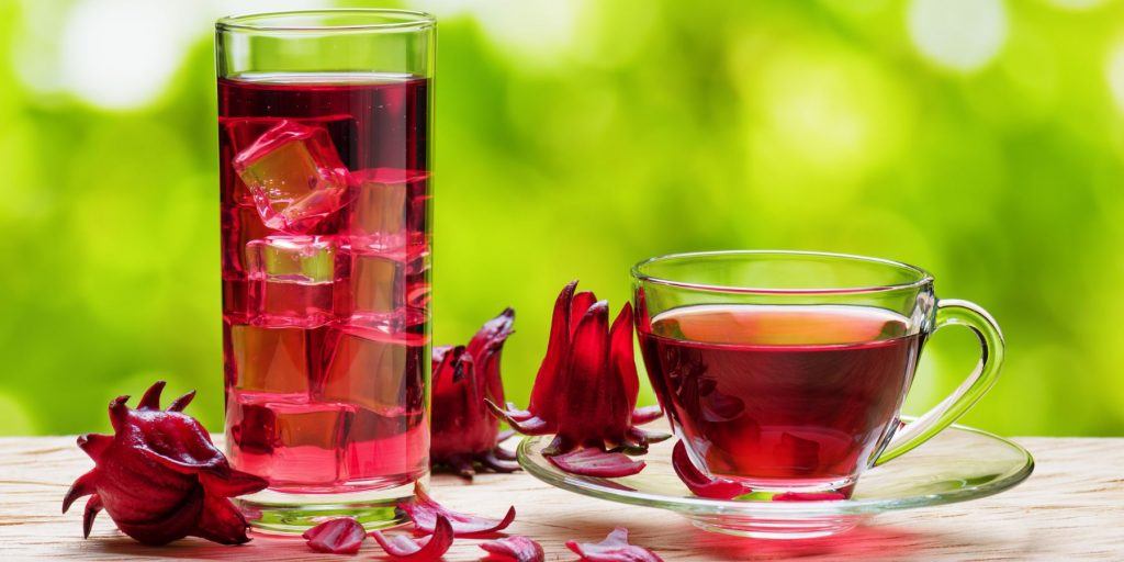 Hibiscus Tea Cobbler Cocktail 