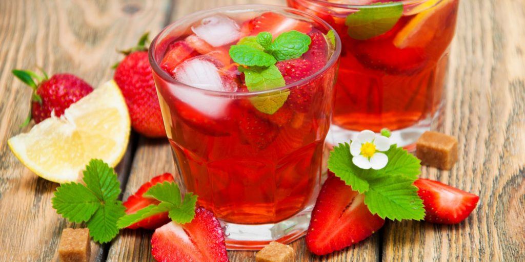 Strawberry Syrup for Cocktails - Fresh strawberry syrup, a delightful addition to various cocktails.