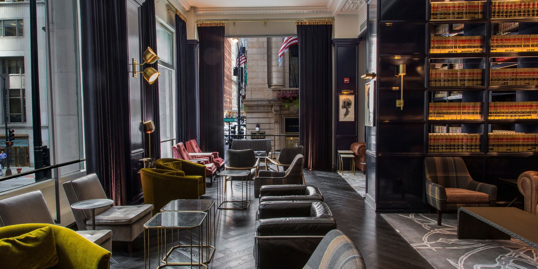 23 Best Cocktail Bars in Chicago (2024) The Mixer UK