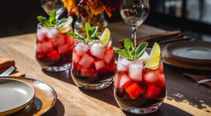 The 16 Best Christmas Prosecco Cocktails for this Festive Season