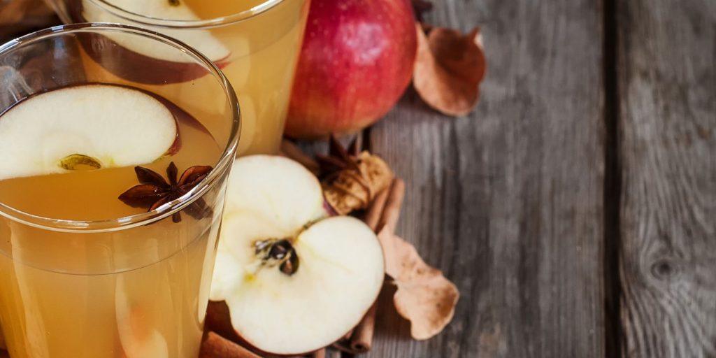 Apple Cider Hot buttered rum in glasses