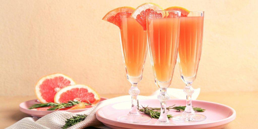 Grapefruit Summer Fling Champagne cocktail