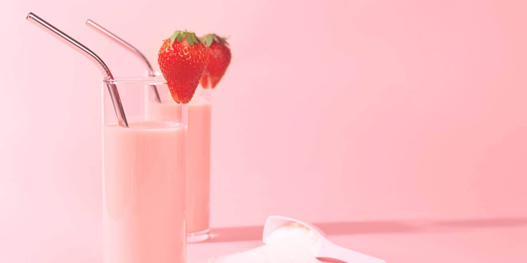 Strawberry Banana Daiquiri – Tropical, Creamy & Fruity
