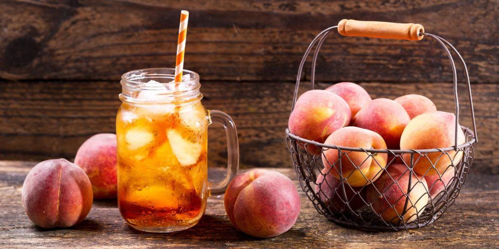 Summer Peach Tea Cocktail