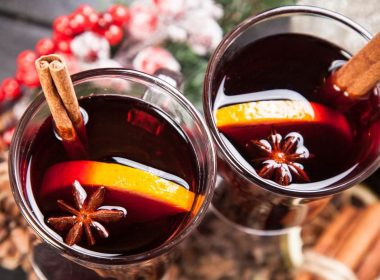 The Easiest Mulled Wine Recipe, Ever