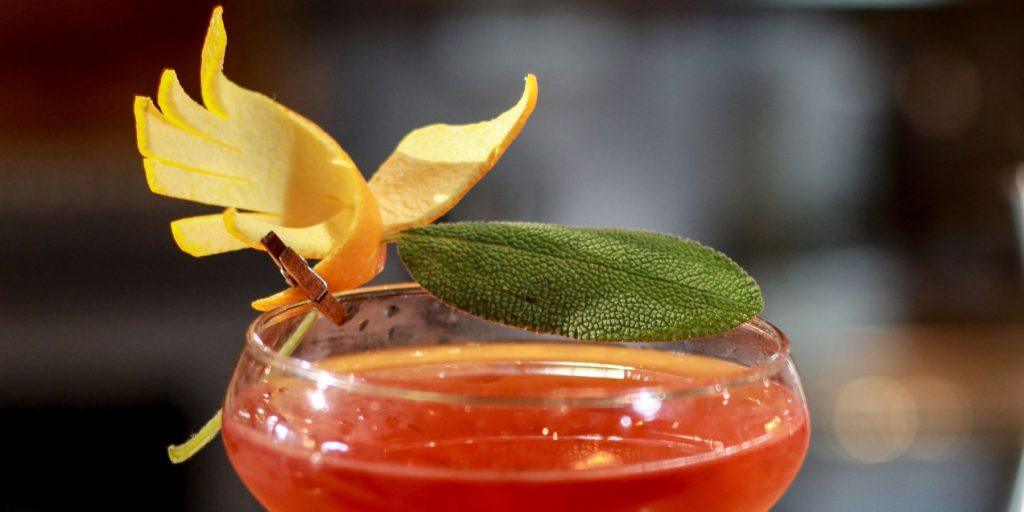 How to Cut Citrus Fruit Garnishes for Cocktails