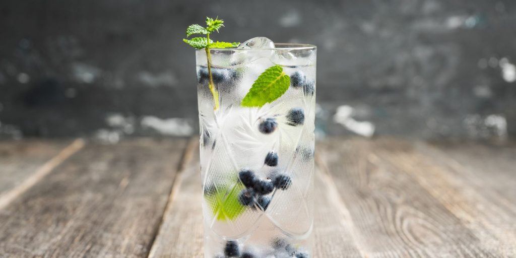 Blueberry Prosecco Spritz