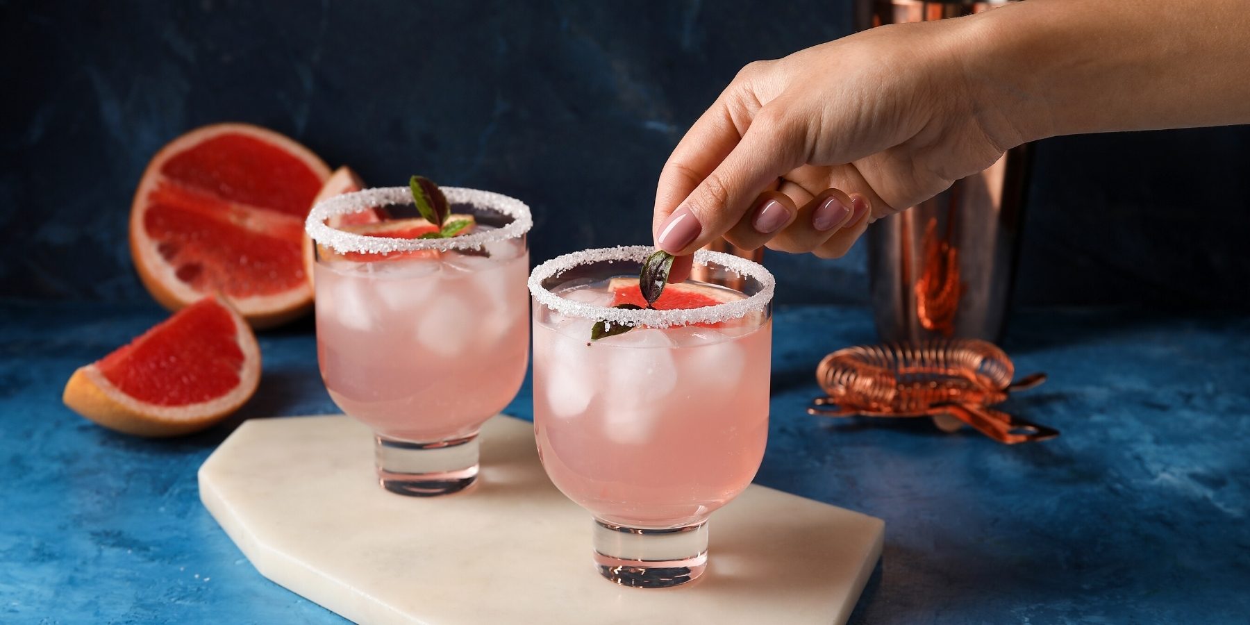 12 Grapefruit Cocktails to Try Right Now (2024)