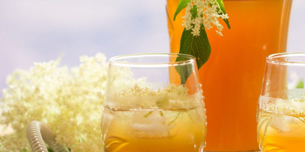 Tasty Elderflower Cocktail Recipes that Are as Pretty as a Picture