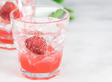 How to Make a Shirley Temple